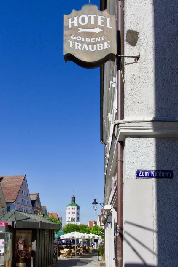 Hotel Goldene Traube Guenzburg Exterior photo